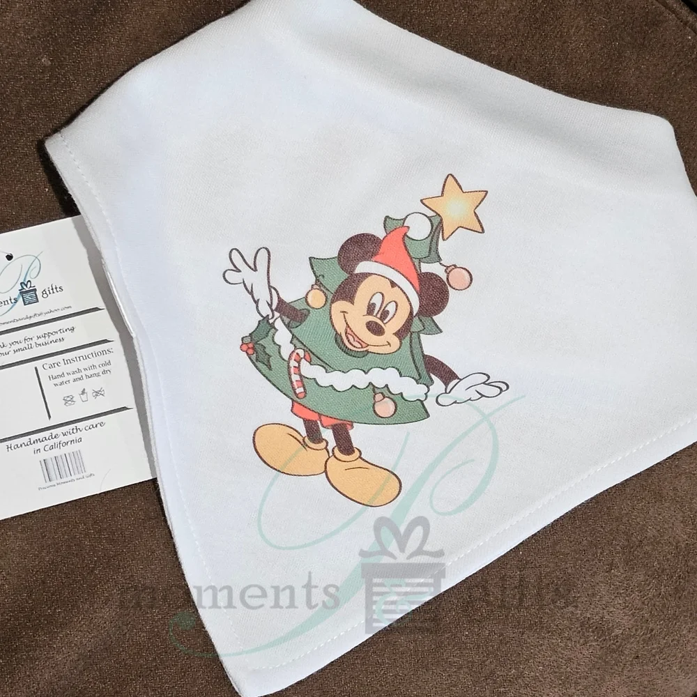NWT Bandana style Holiday Infant Bib